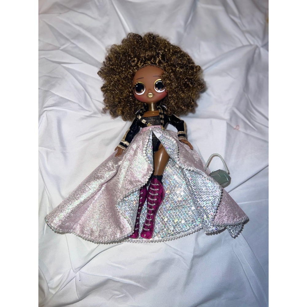 LOL Surprise OMG Royal Bee Doll with Crystal Star Winter Disco Sequin Skirt